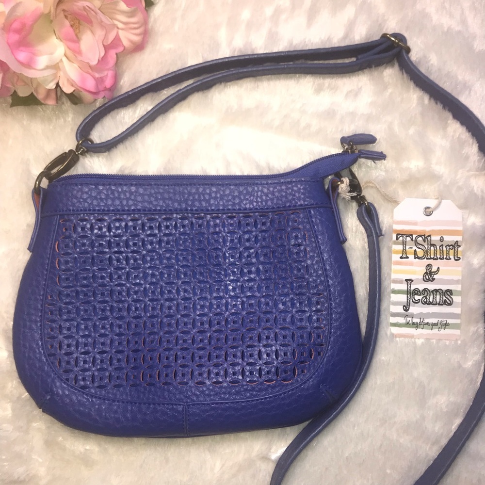 Crossbody purse with cutout design NWT